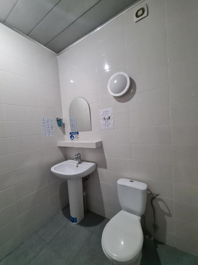 Hotel Bu Tbilisi Buitenkant foto