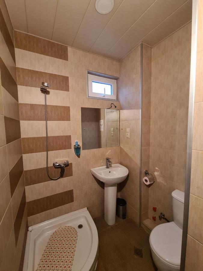 Hotel Bu Tbilisi Buitenkant foto